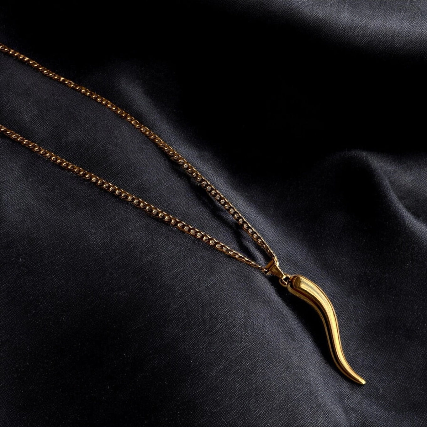 Il Cornicello Lucky Charm Necklace - Sono Chic