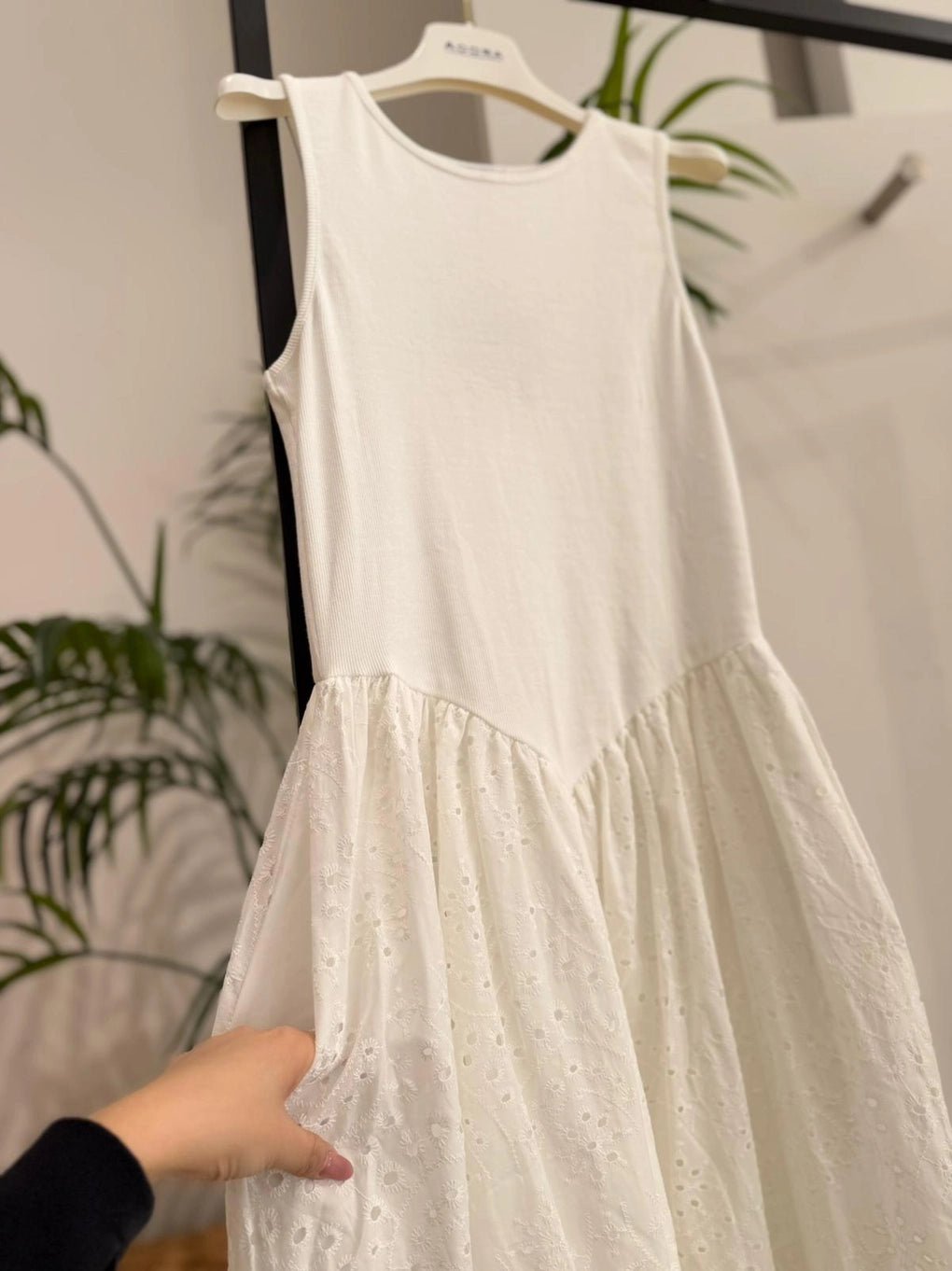 Sleeveless Broderie Anglaise Dress - Sono Chic