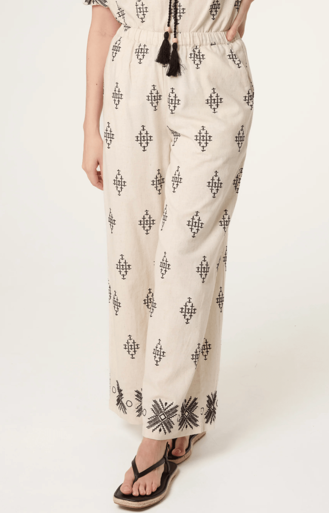 Embroidered Linen Blend Trousers - Sono Chic