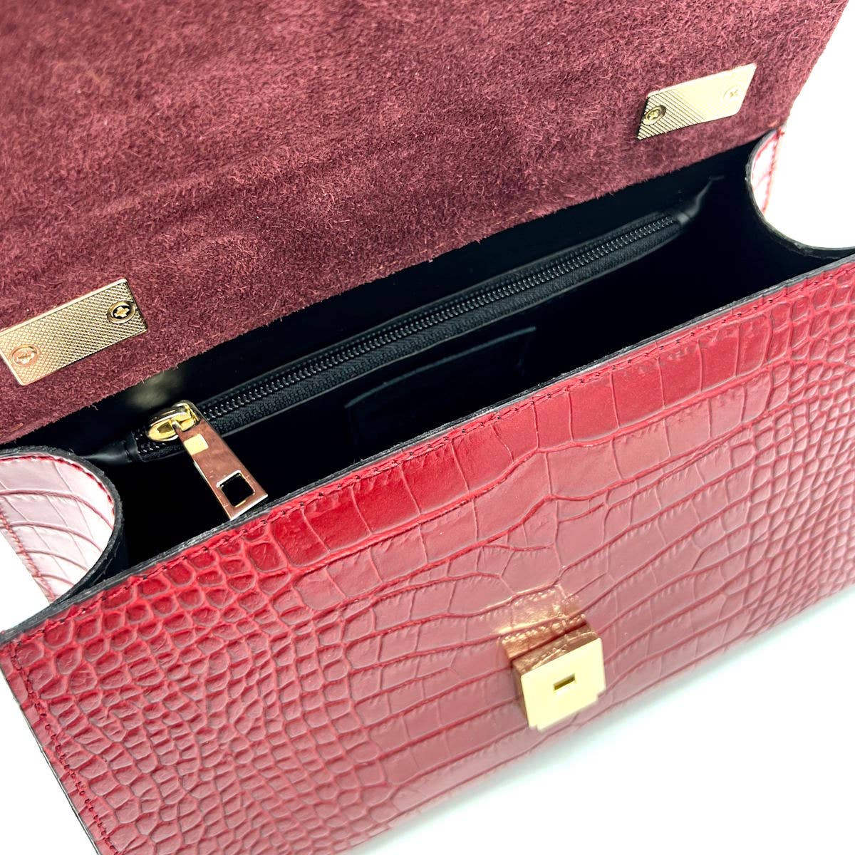 Croc - Embossed Handbag - Sono Chic